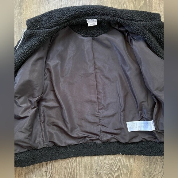 RVCA Black Ted Sherpa Jacket Full Zip Collared Pockets Plush Women's size XS - Picture 6 of 10